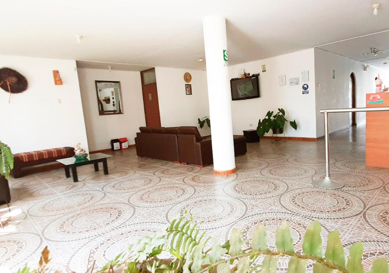 Hotel Vinas Del Sol Eterno Chincha Alta Exteriör bild