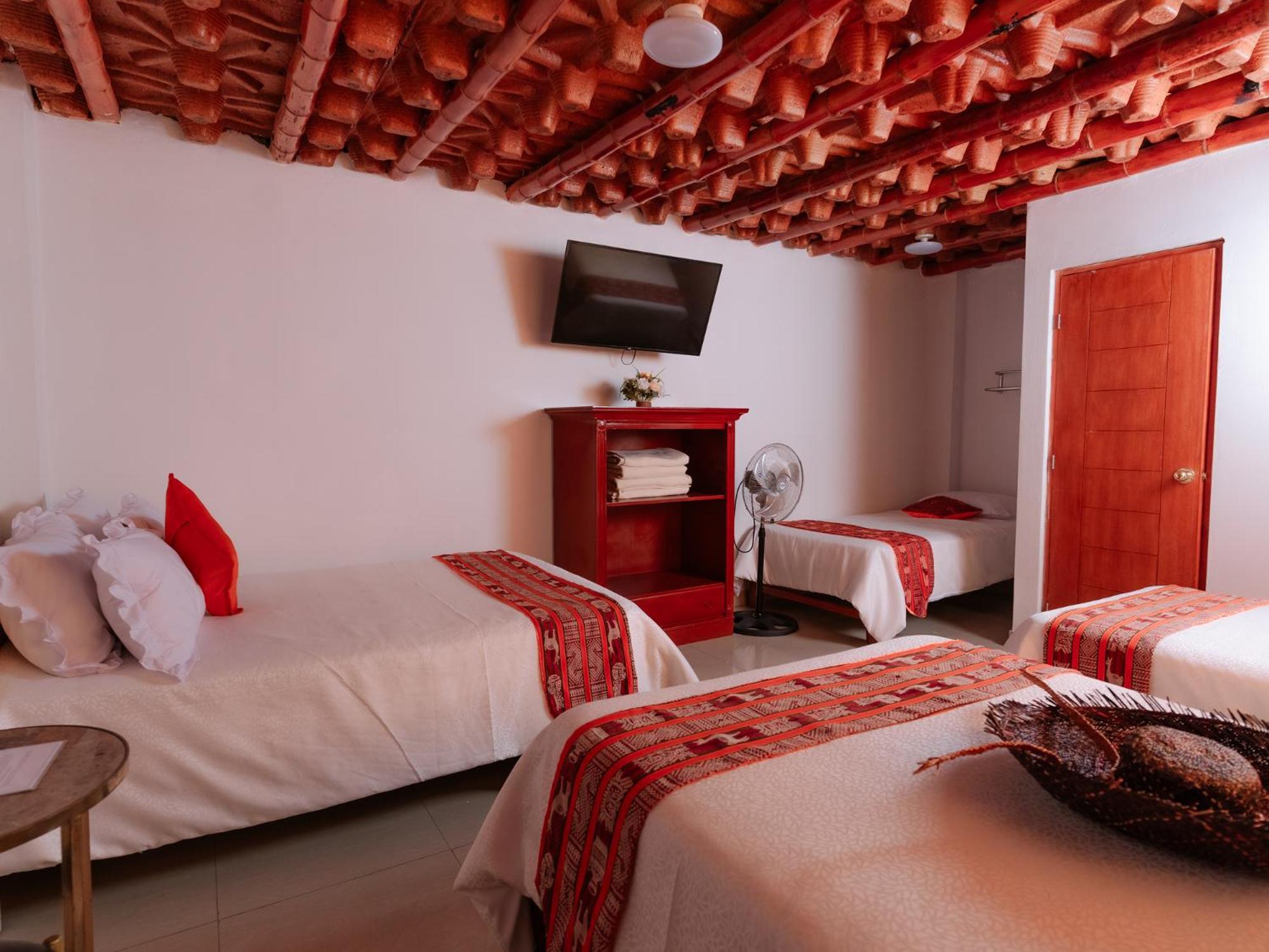 Hotel Vinas Del Sol Eterno Chincha Alta Exteriör bild